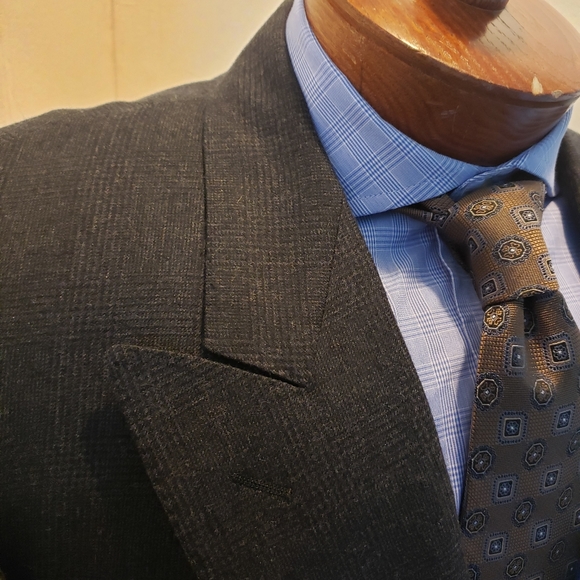 SNEAK PREVIEW OF NEW MEN'S POSTINGS COMING - Picture 2 of 8